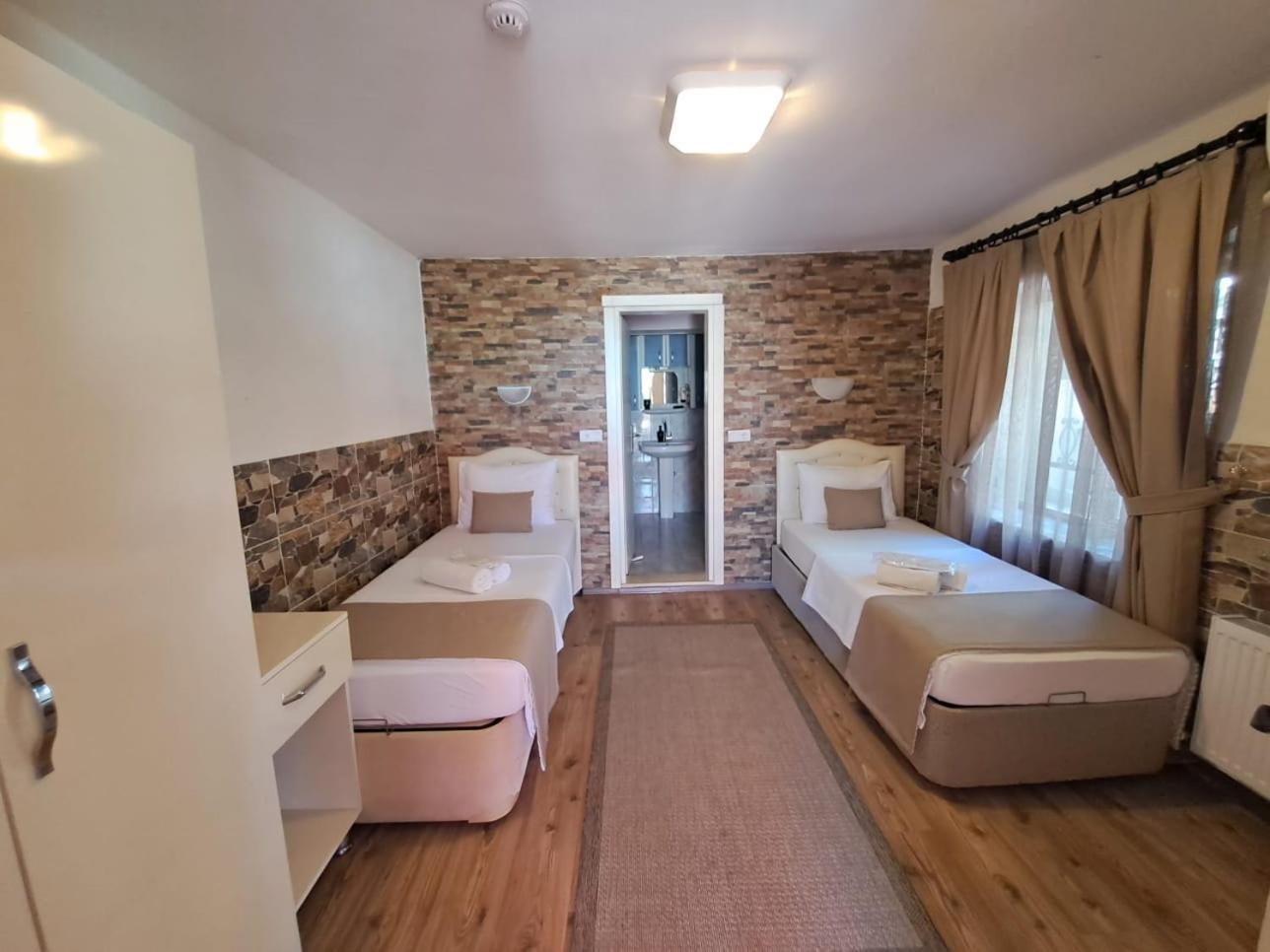 Soezer Otel Аявали Екстериор снимка